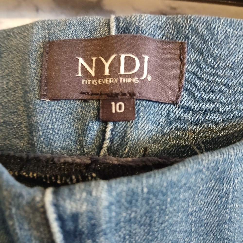 NYDJ Pull-On Skinny Ankle Jean Medium Wash Comfort Stretch NWT Sz 10 - Picture 6 of 9